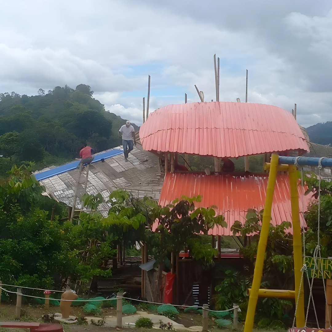 domo techo rojo sanagua